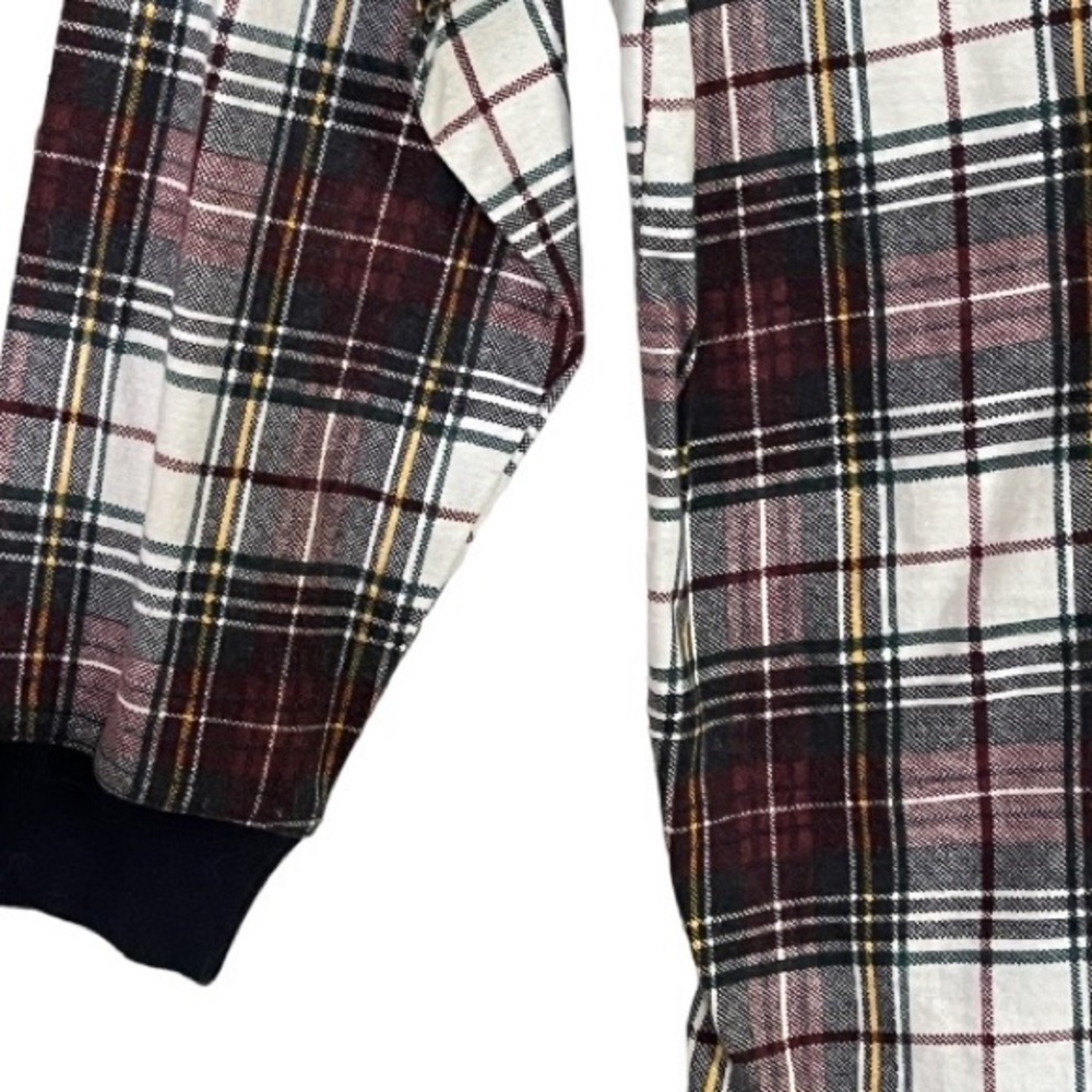 Knights of Round Table Plaid Long Sleeve - Picture 8 of 12